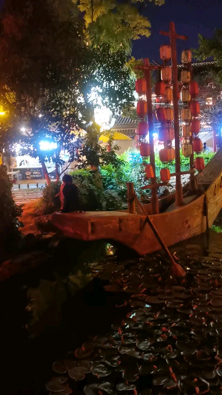 旅游进行时#大美云南,昆明官渡古镇夜景一角