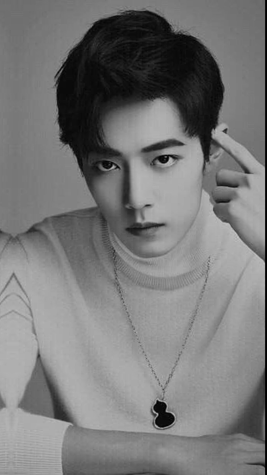 肖战#今日份灰色系男朋友你喜欢吗.