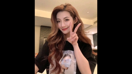 春天来了#美女明星之阿依莎!