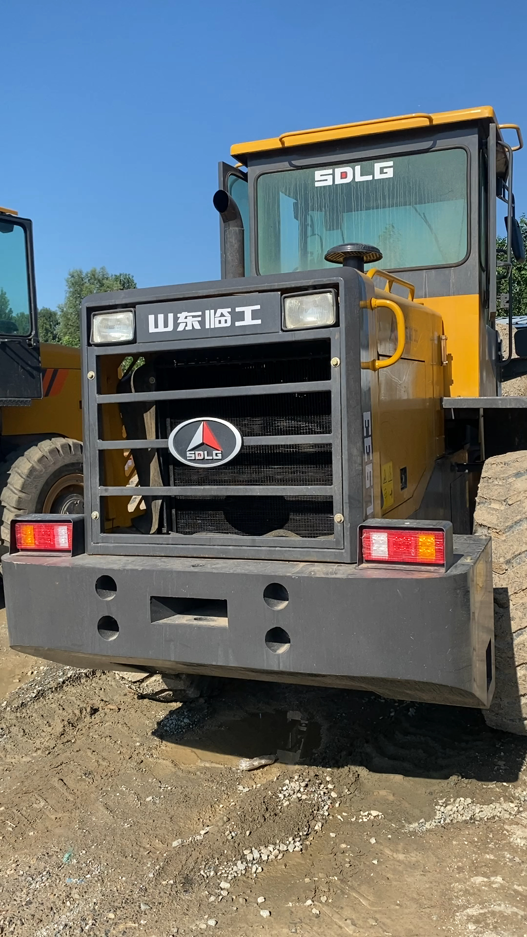 装载机临工9332021年的车工作几百小时