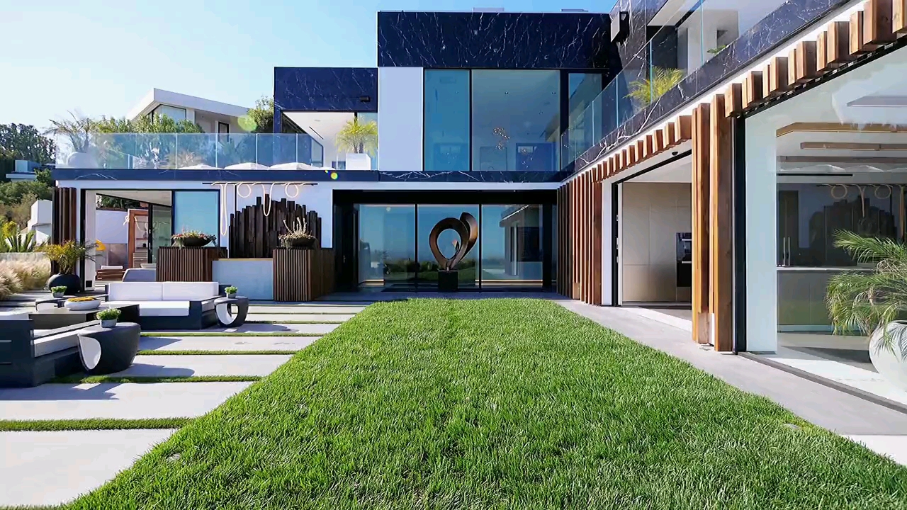 室内设计#努力才会女别墅,豪车,小姐姐