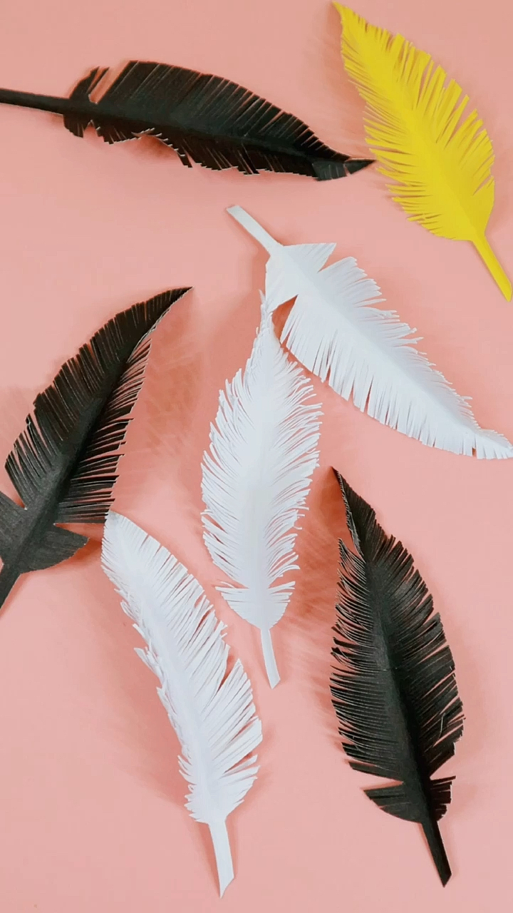 手工制作#超简单的剪纸羽毛,学起来-度小视