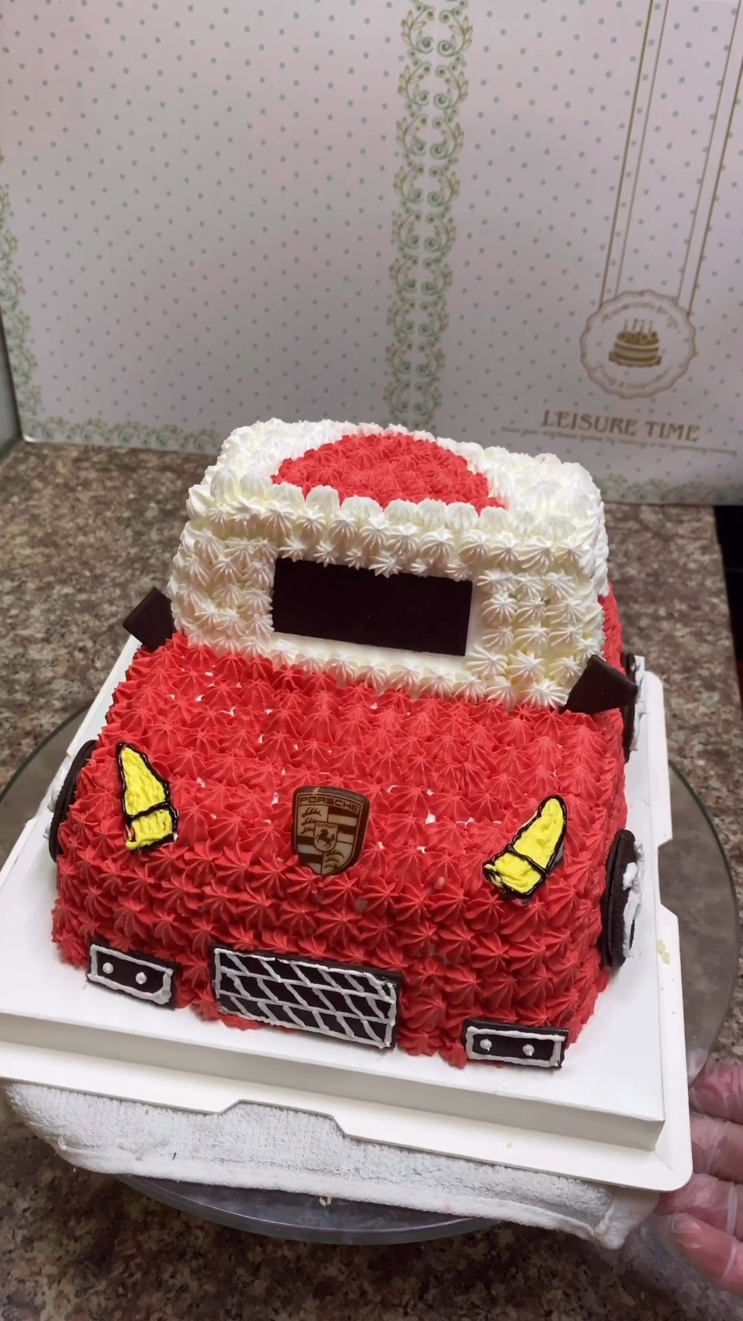 卡通蛋糕#做款红色保时捷