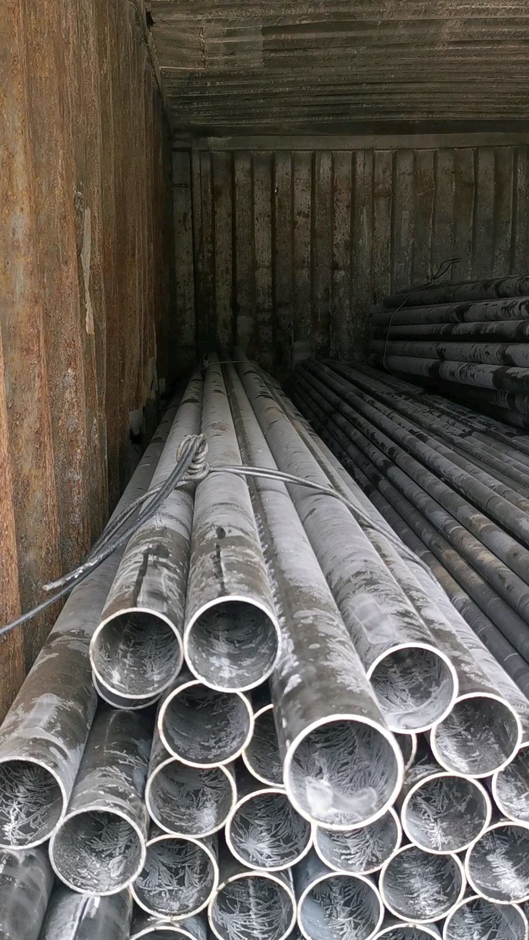 精密钢管#精密钢管装货集装箱