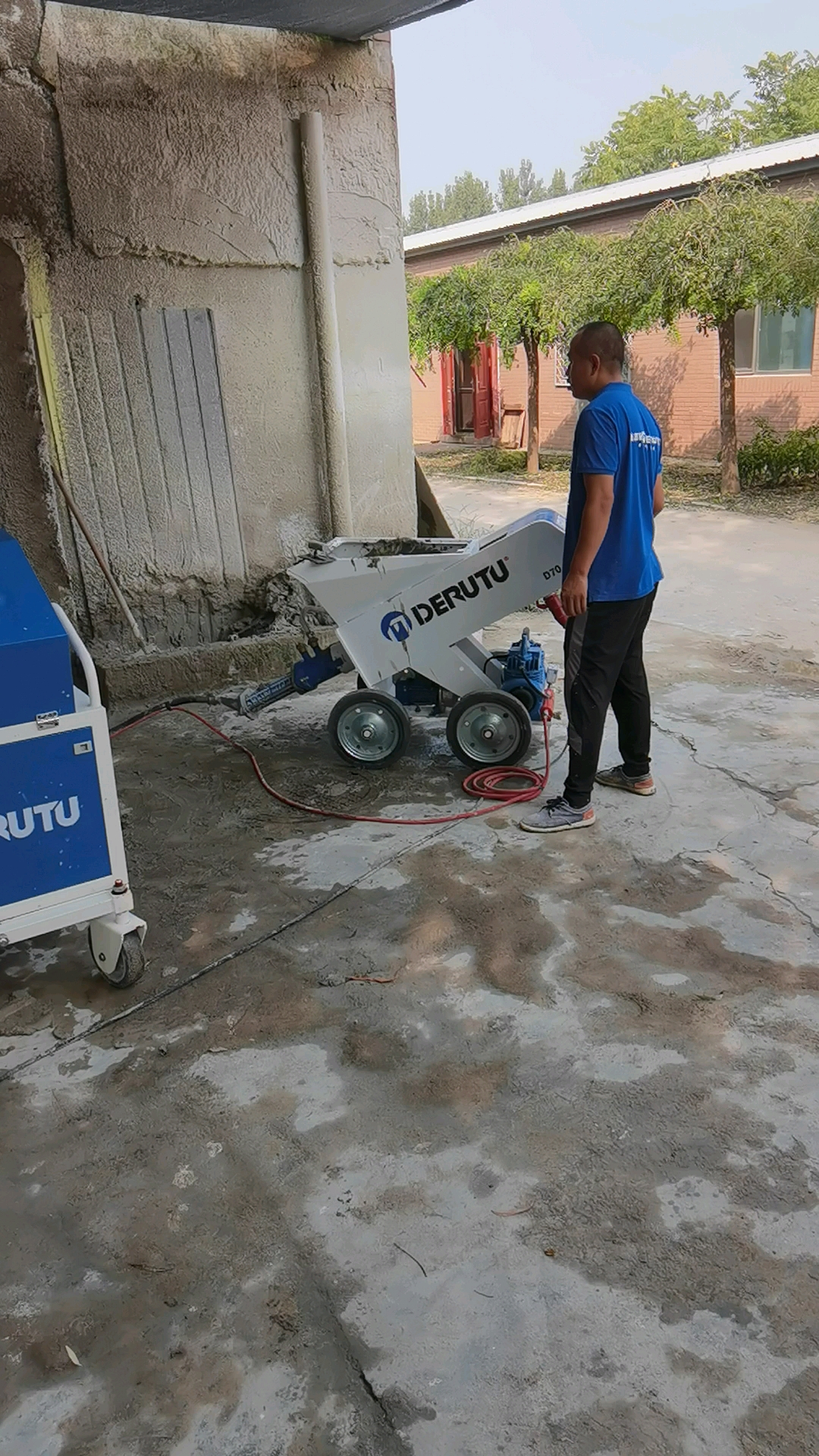 自动粉墙机我爱发明抹墙大师石膏砂浆喷涂机粉墙抹灰机dm石膏拖平机
