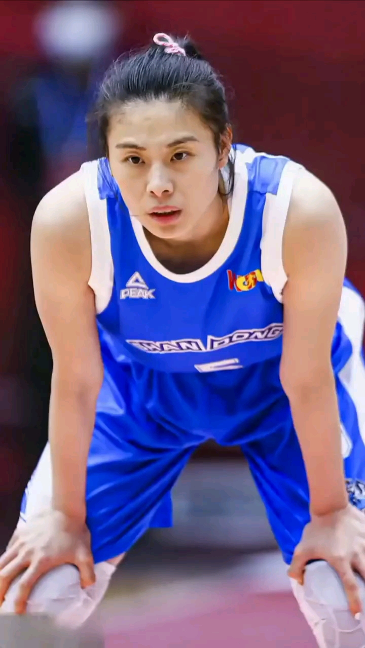 美式精彩篮球#山东女篮遗憾出局,王思雨砍下15分9篮板8助攻,准三双