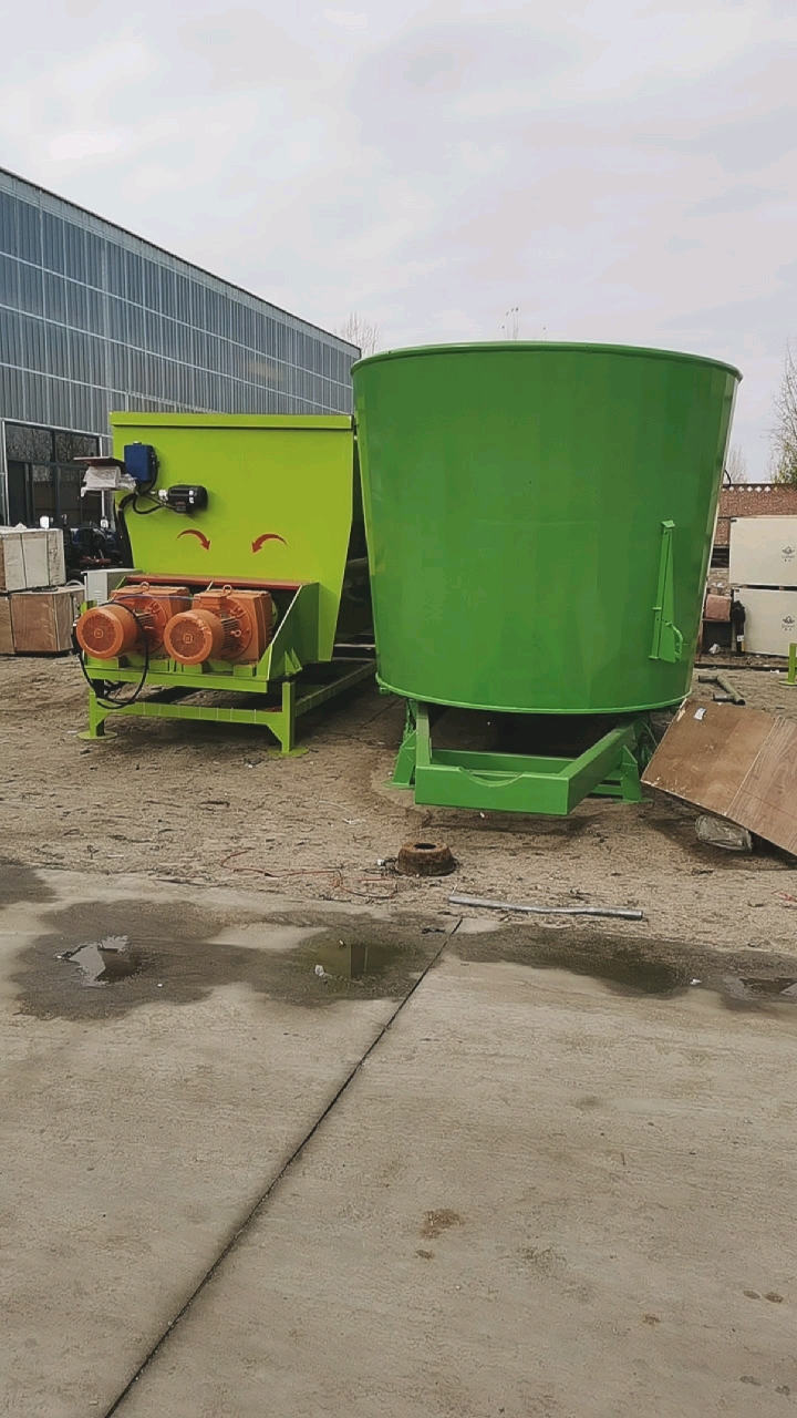 牛羊拌料机切割柔丝带粉碎