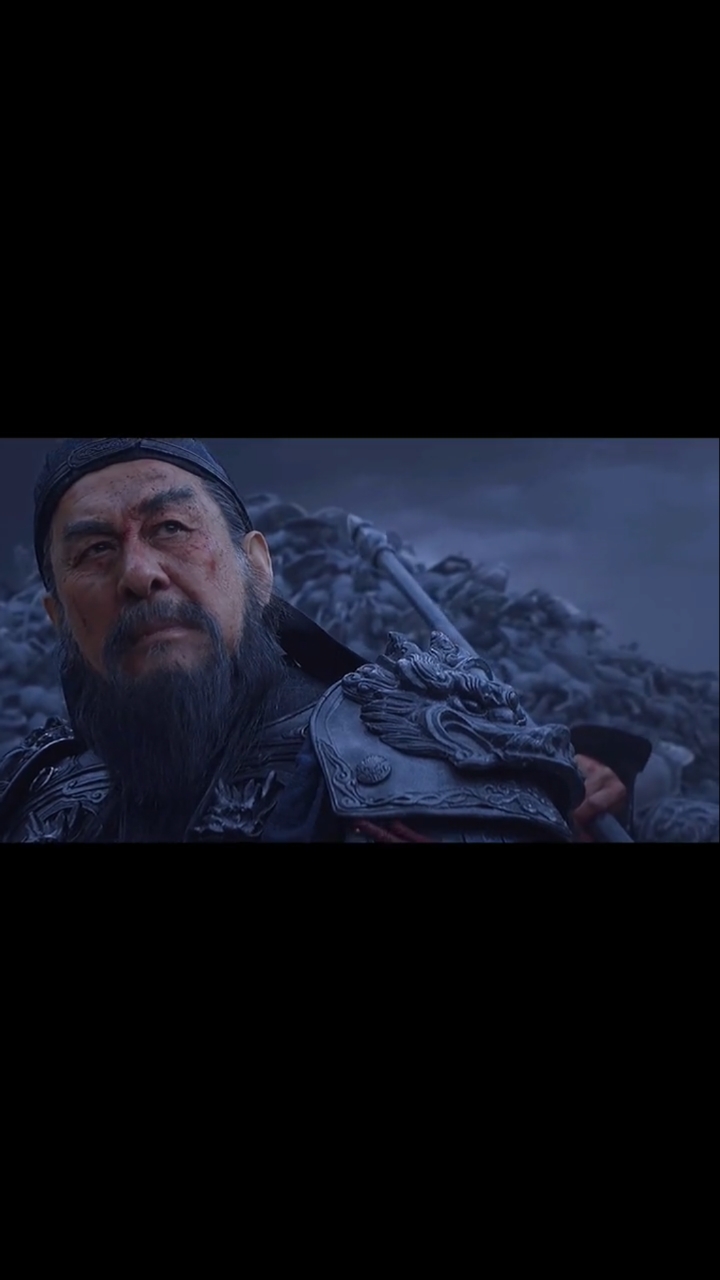 青龙偃月刀#关羽的大刀,果然名不虚传!陆树铭再次饰演关羽