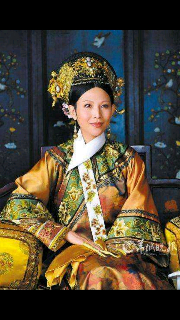 演"皇后"最美的5大女星,秦岚垫底,范冰冰第三,第一盛世美颜