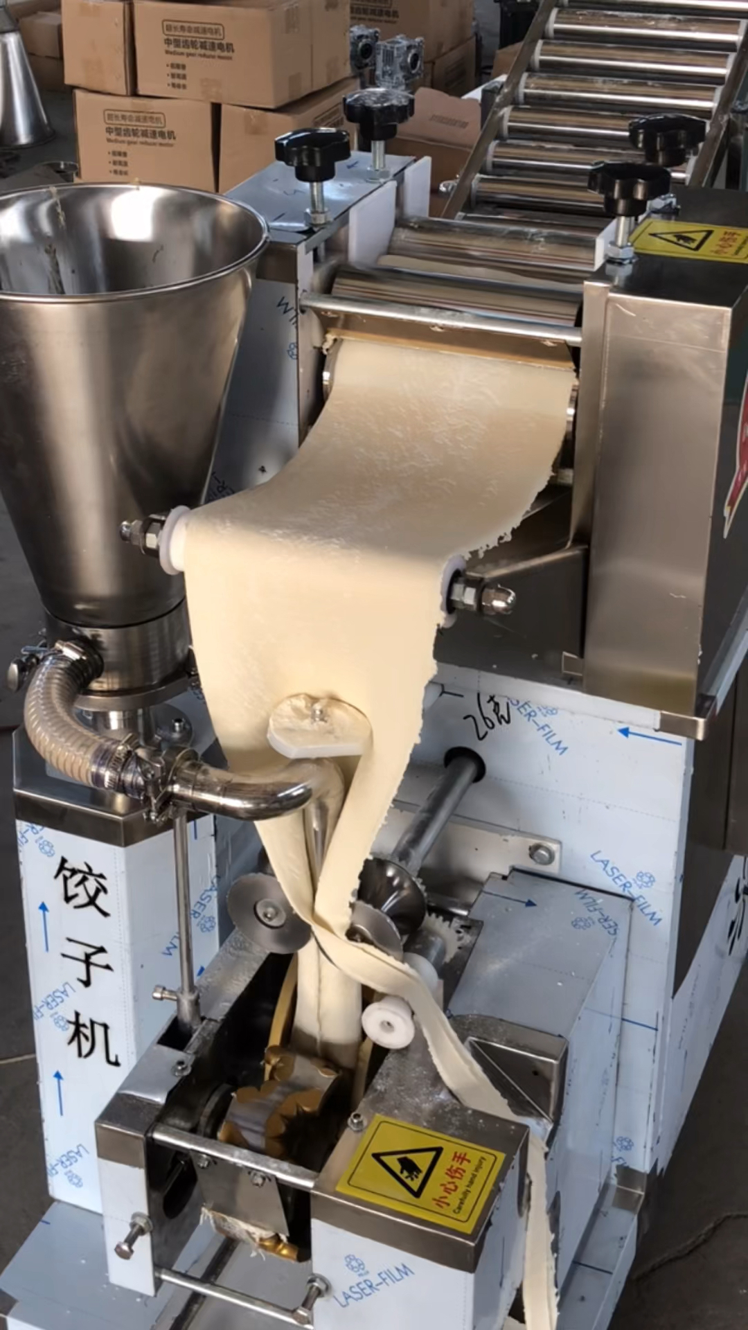 小型饺子机,包合严实,成型均匀