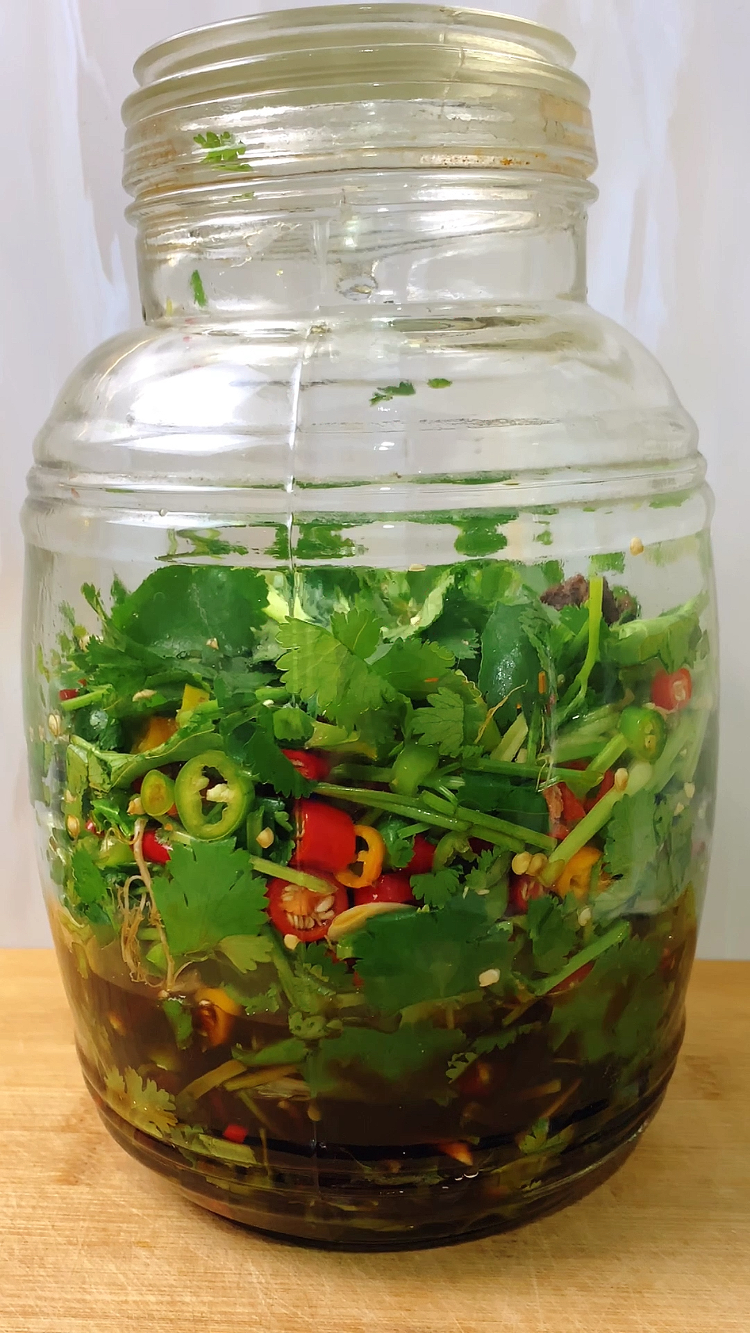 冬季进补计划#腌香菜老一辈做法,老秘方做一大罐,吃过的都说好!