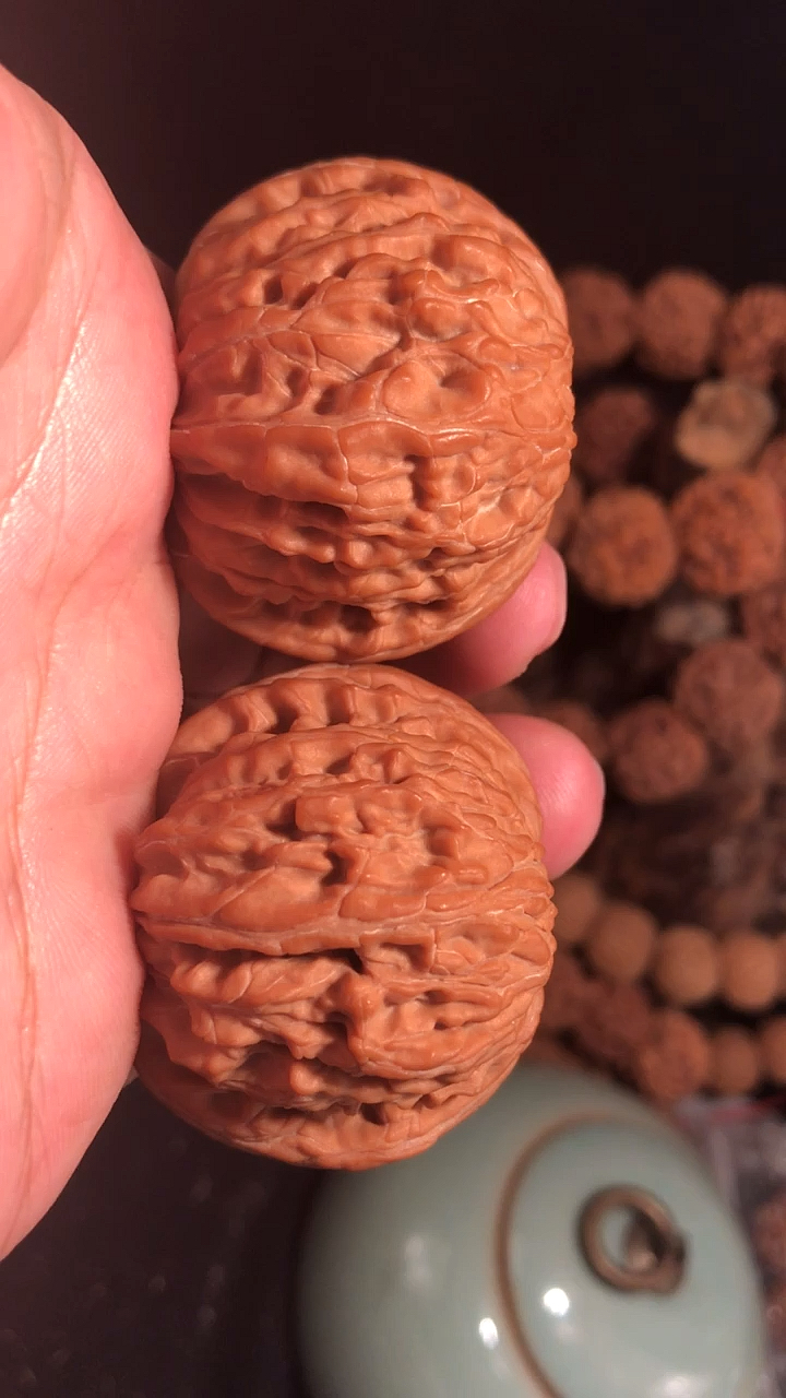 文玩核桃#老树磨盘狮子头