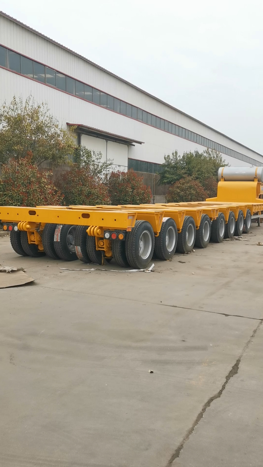 八线十六轴大件运输半挂车