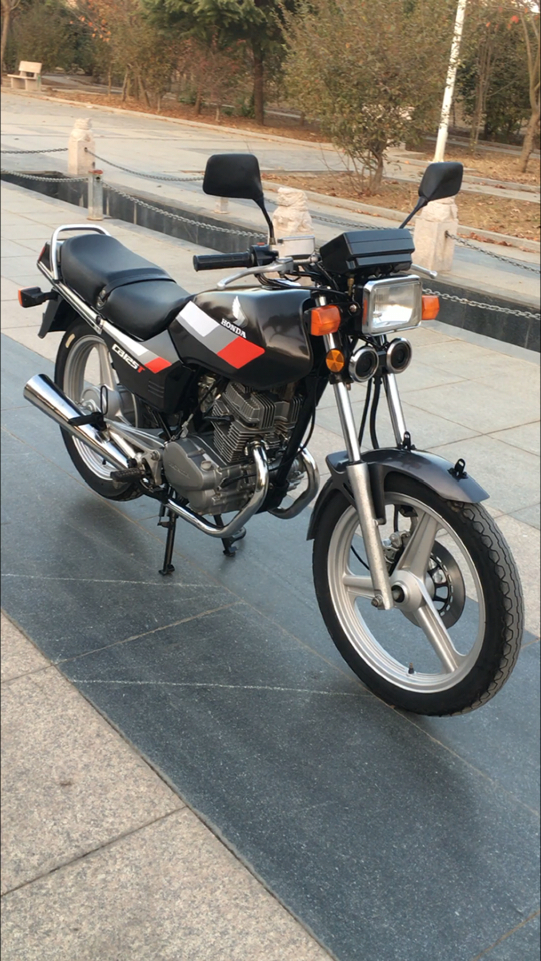 一代经典双缸本田王