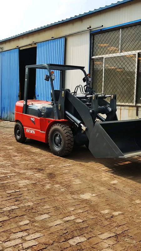 叉车改装载机叉车改装载机合力叉车改装铲车叉车改铲斗叉车加装铲斗