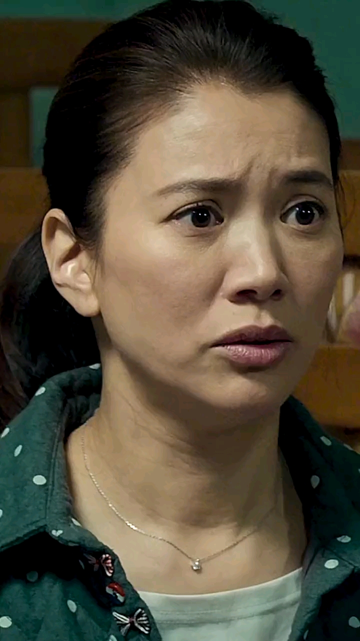 张智霖#张智霖袁咏仪#张智霖拍袁咏仪追李敏镐新剧这些年包都买错了