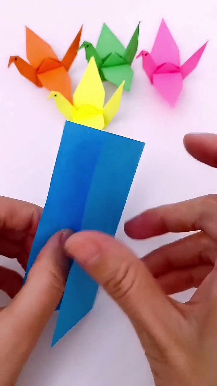 手工制作手工活千纸鹤奕佳妈手工坊在家里没事做可以做做手工活