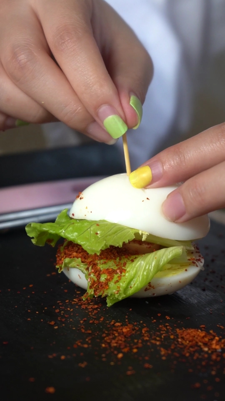 自制美食#迷你鸡蛋小汉堡赶紧学起来!