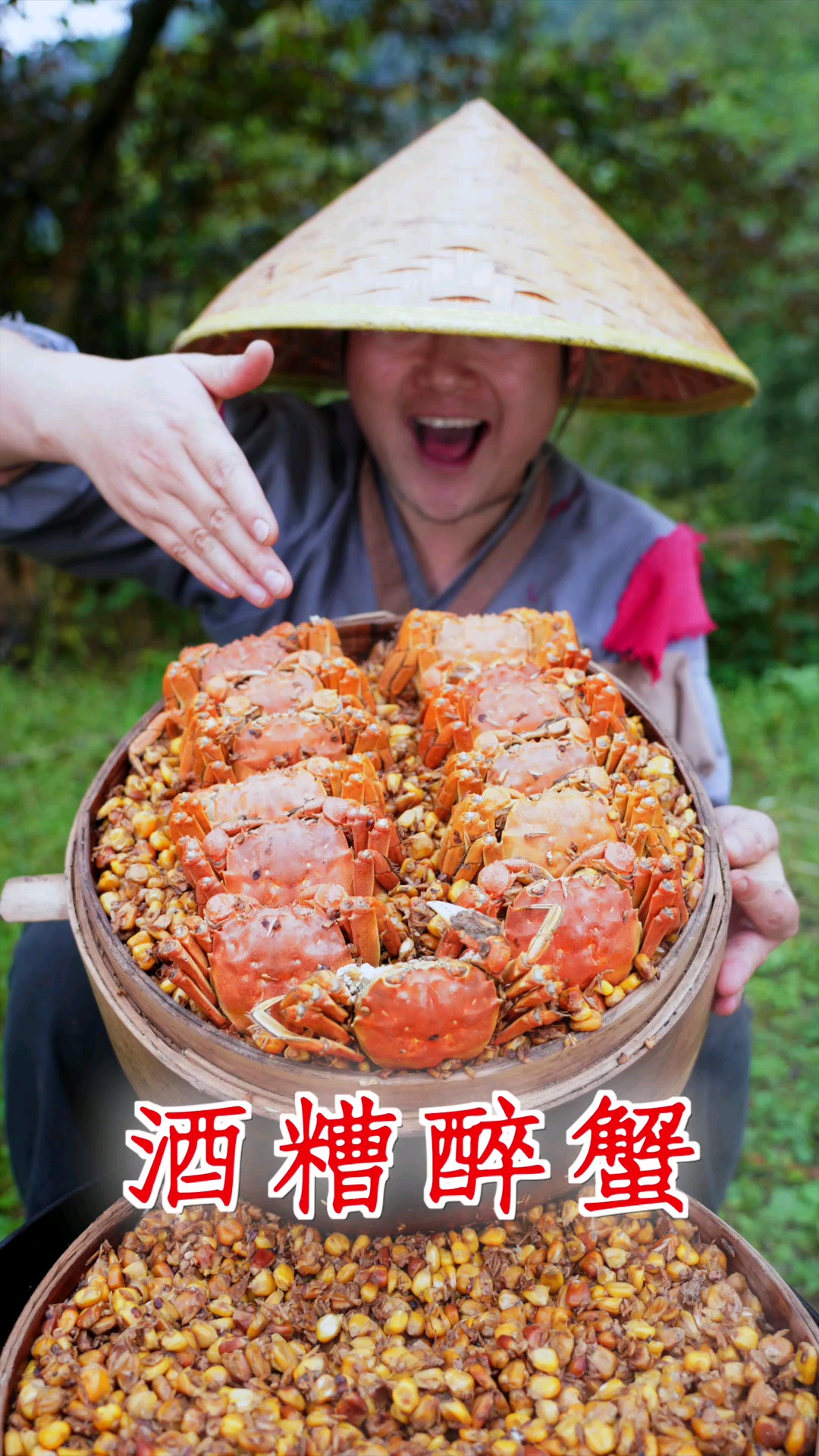 美食5斤螃蟹配酒糟小伙用土方法做醉蟹这味道太鲜美