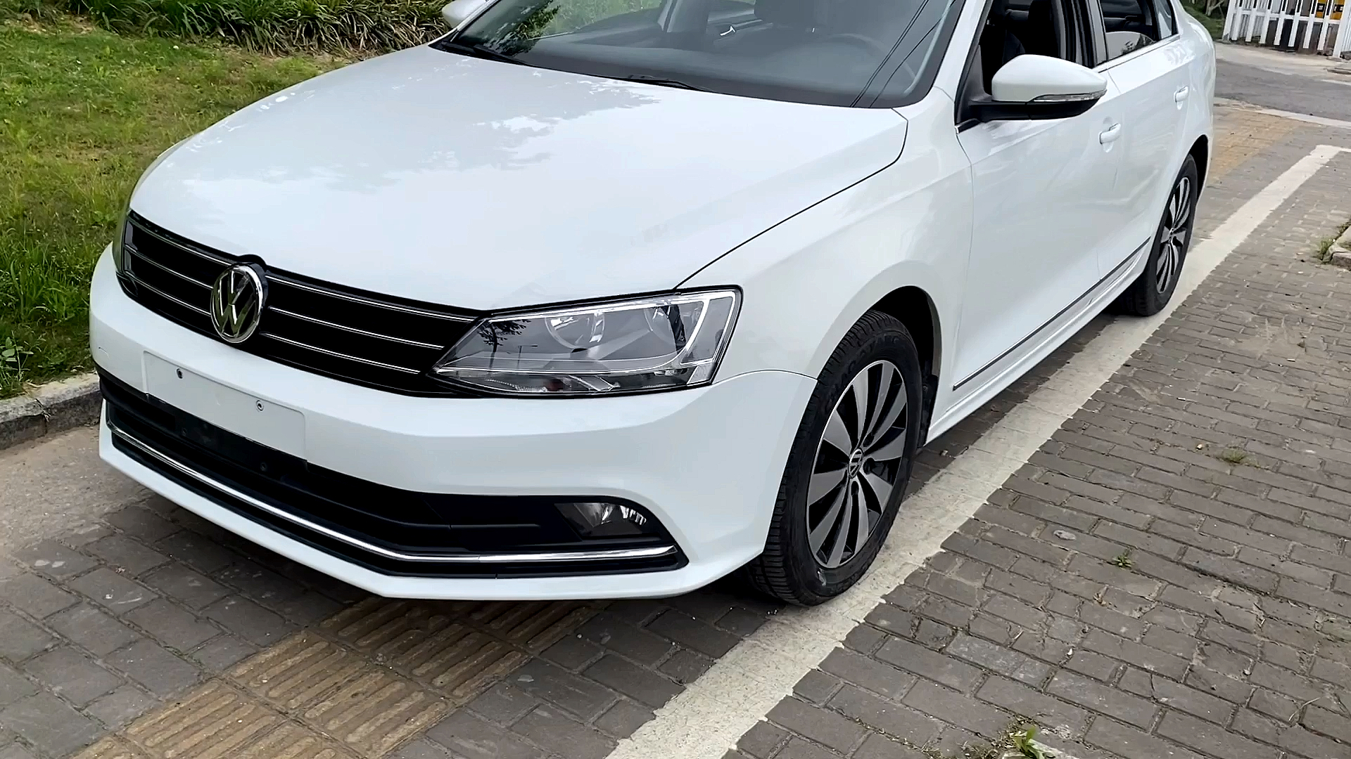 19年大众速腾到店喜欢的朋友抓紧时间,首付1.5万