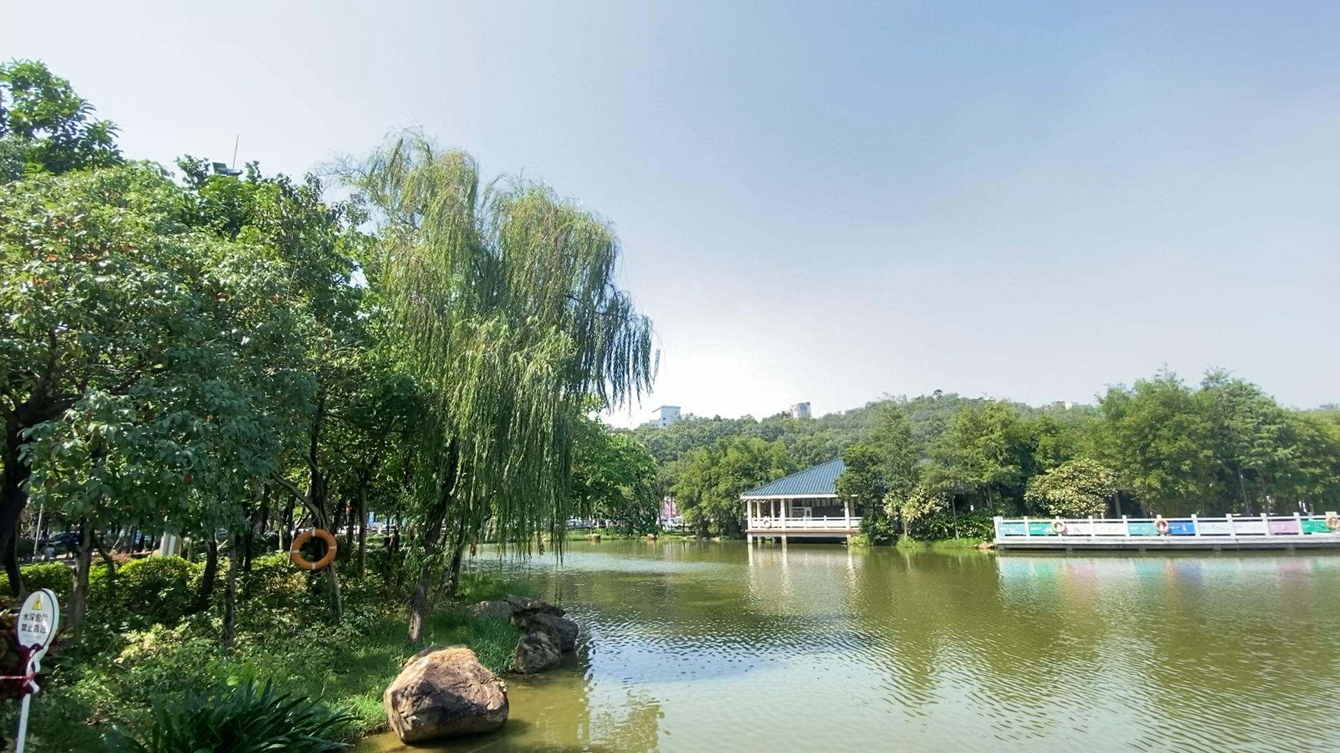 深圳松岗麒麟山公园风景