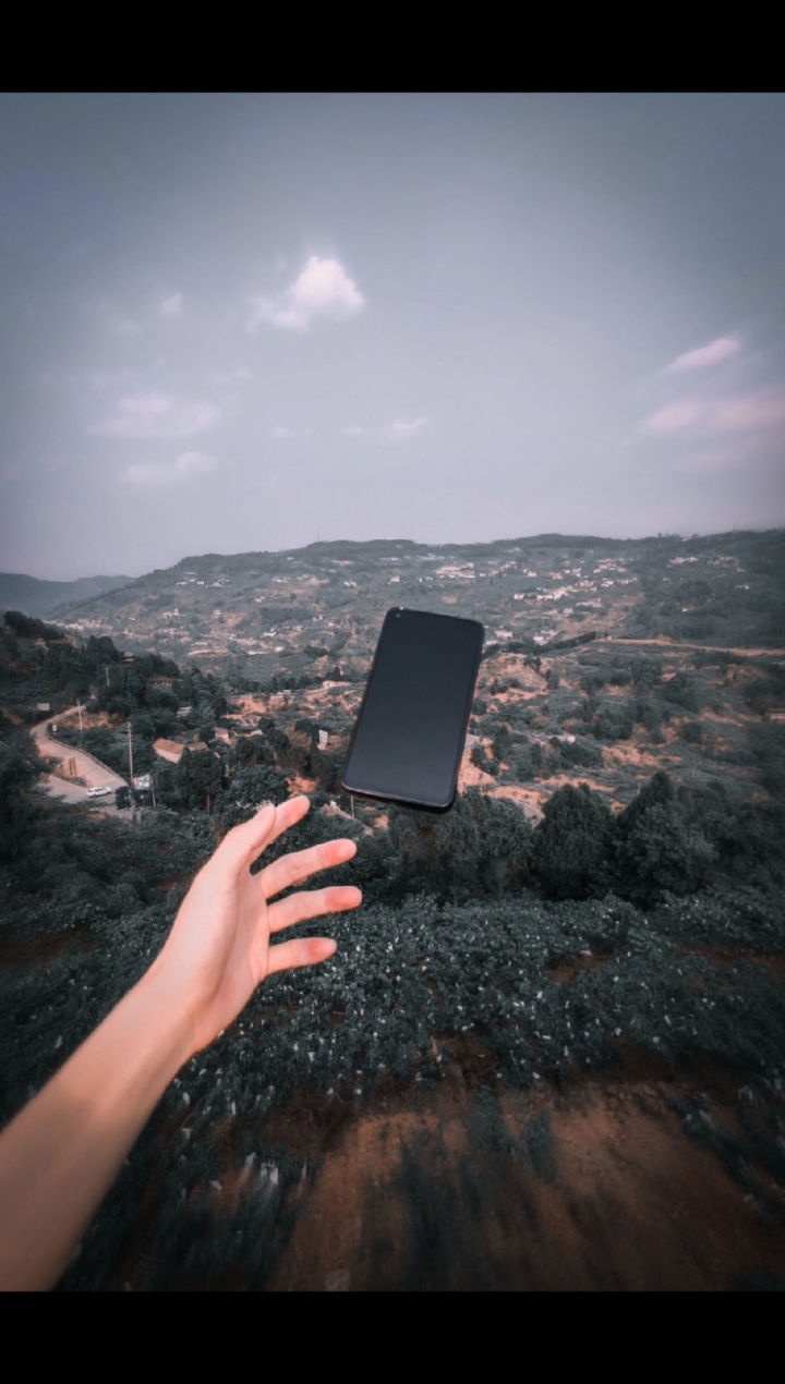 手机创意摄影#手机创意摄影之扔手机挑战