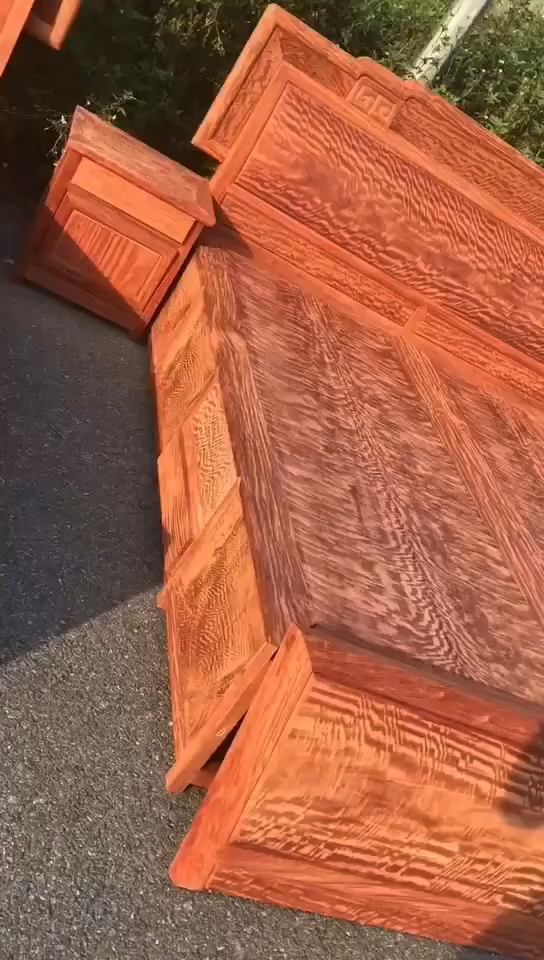 缅甸花梨水波纹大床180x200