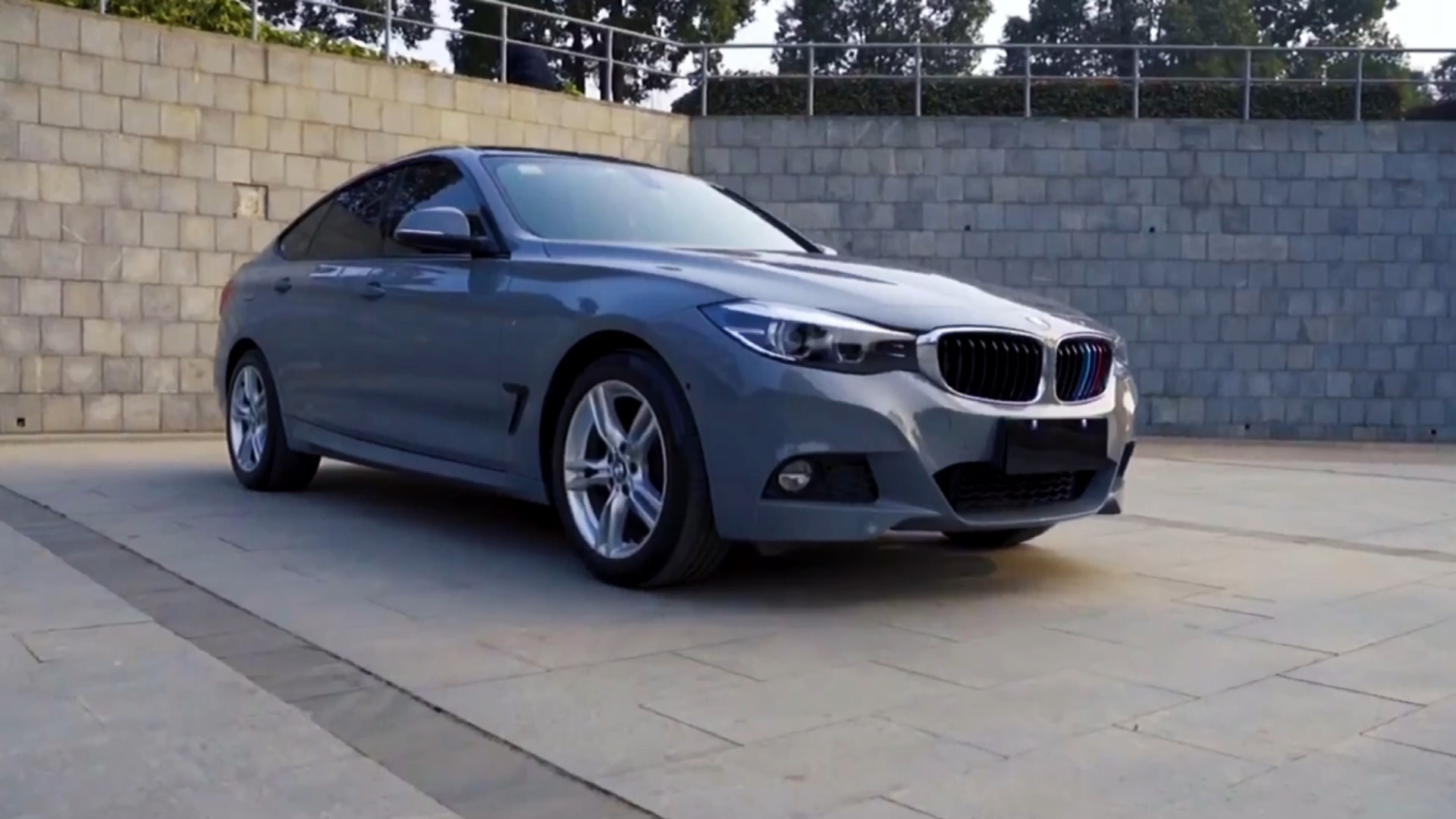 汽车那些事#都说纳多灰是奥迪的专属颜色,那宝马