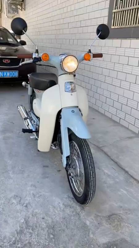 本田神车幼兽50新款电喷原漆一万多元拥有