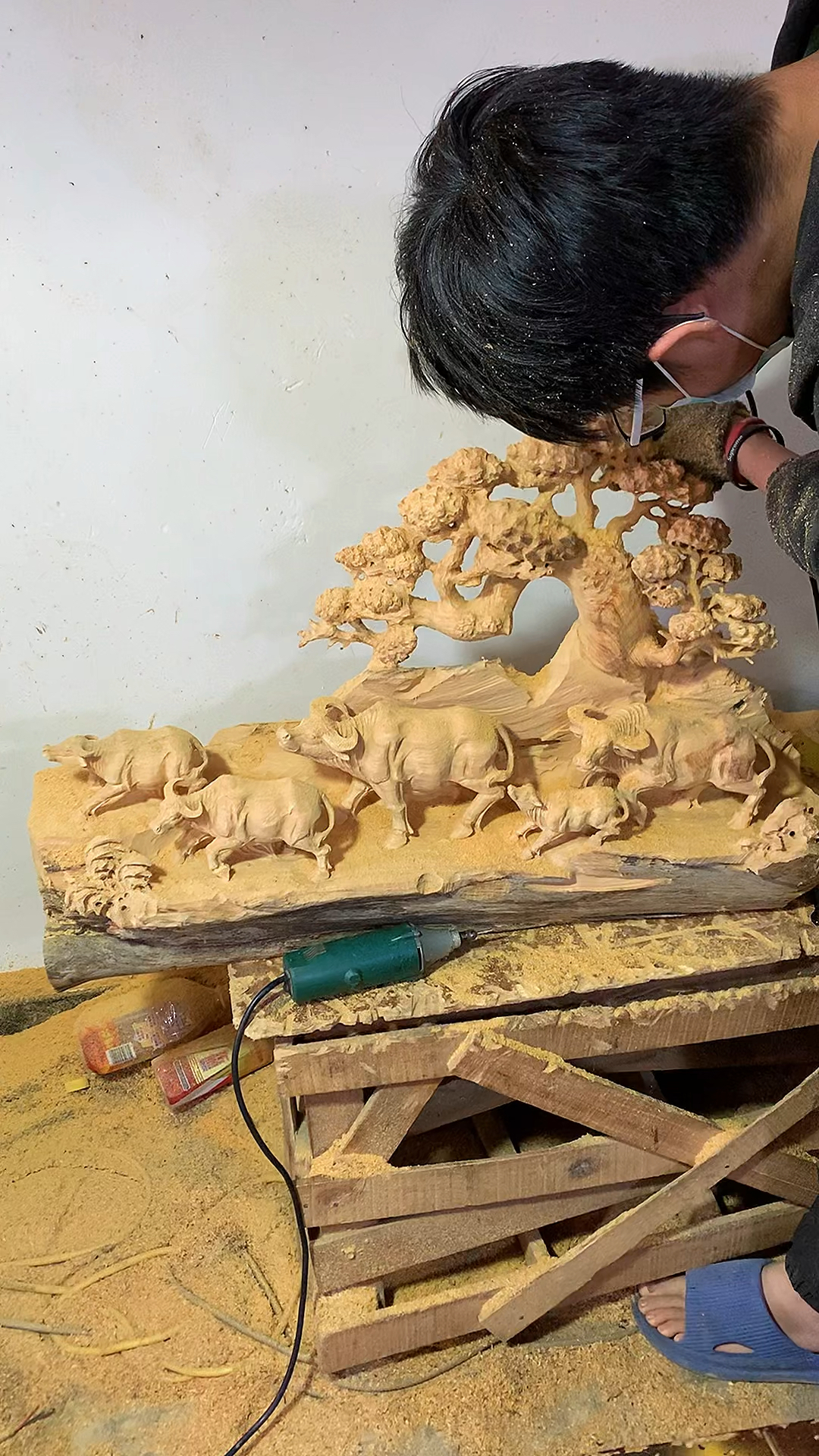 根雕#木雕五牛图根雕五牛纳福根雕工艺品摆件