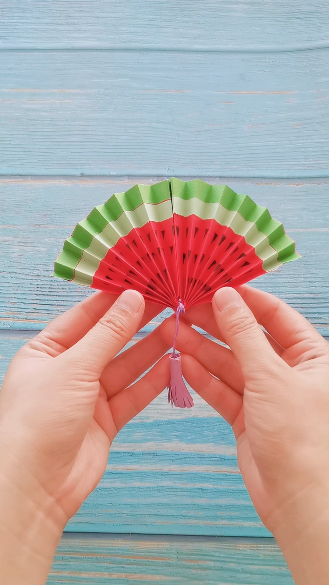 创意手工diy#西瓜折纸扇子,夏日必备
