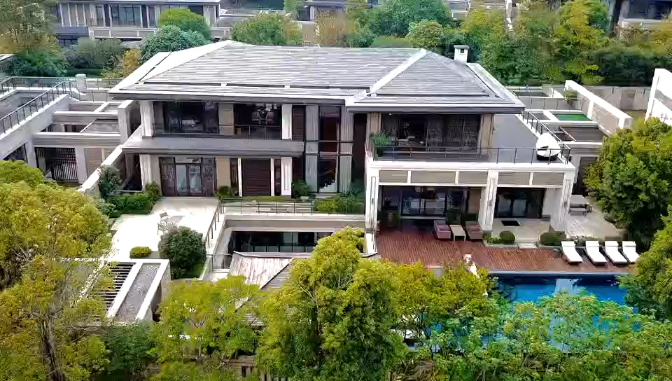 春日心愿旅行地#稀缺的广州豪宅,放眼中国都是独一无二的.