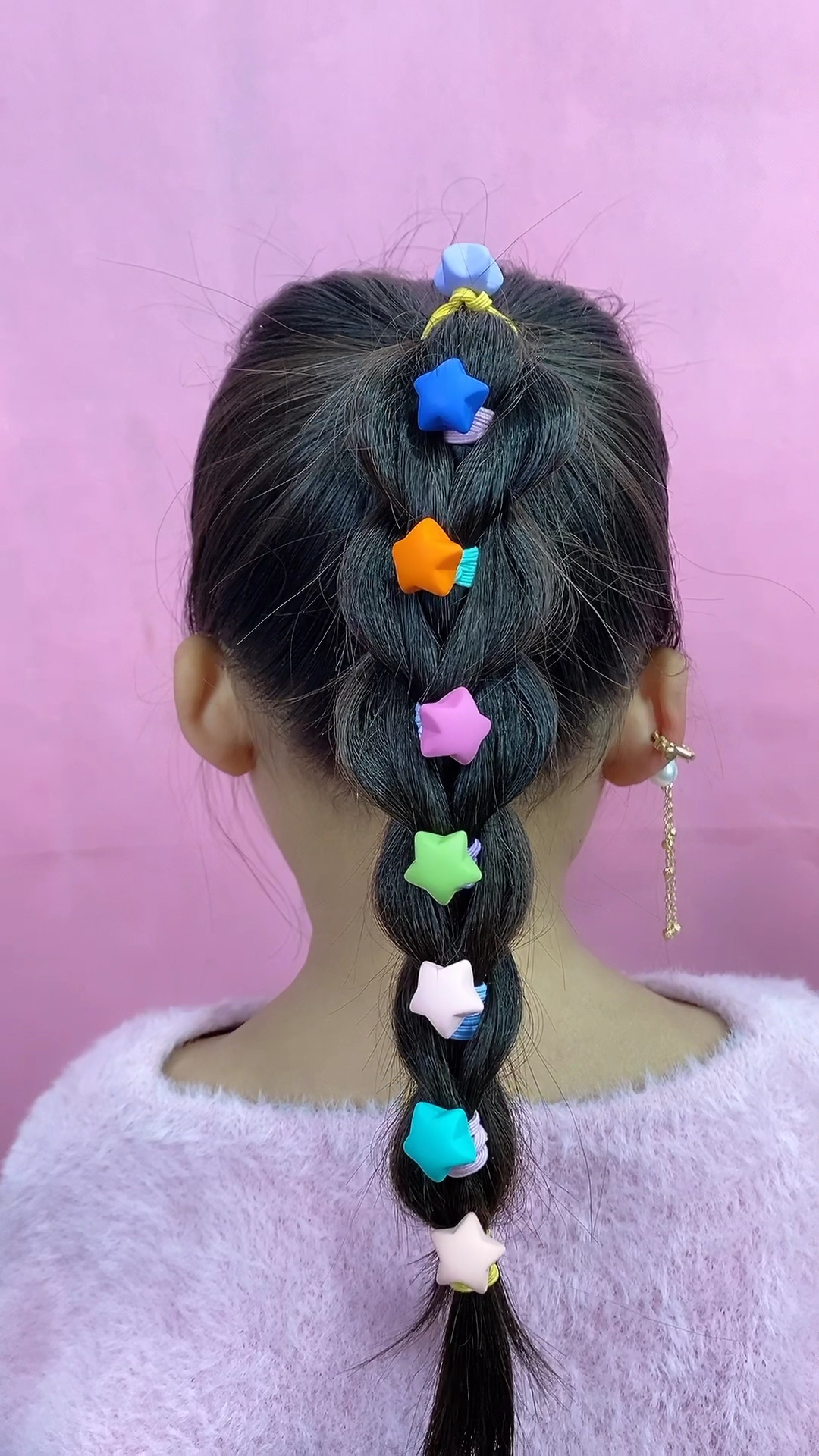 全民最火编发#儿童节孩子的发型也很重要,这样扎凉快清爽