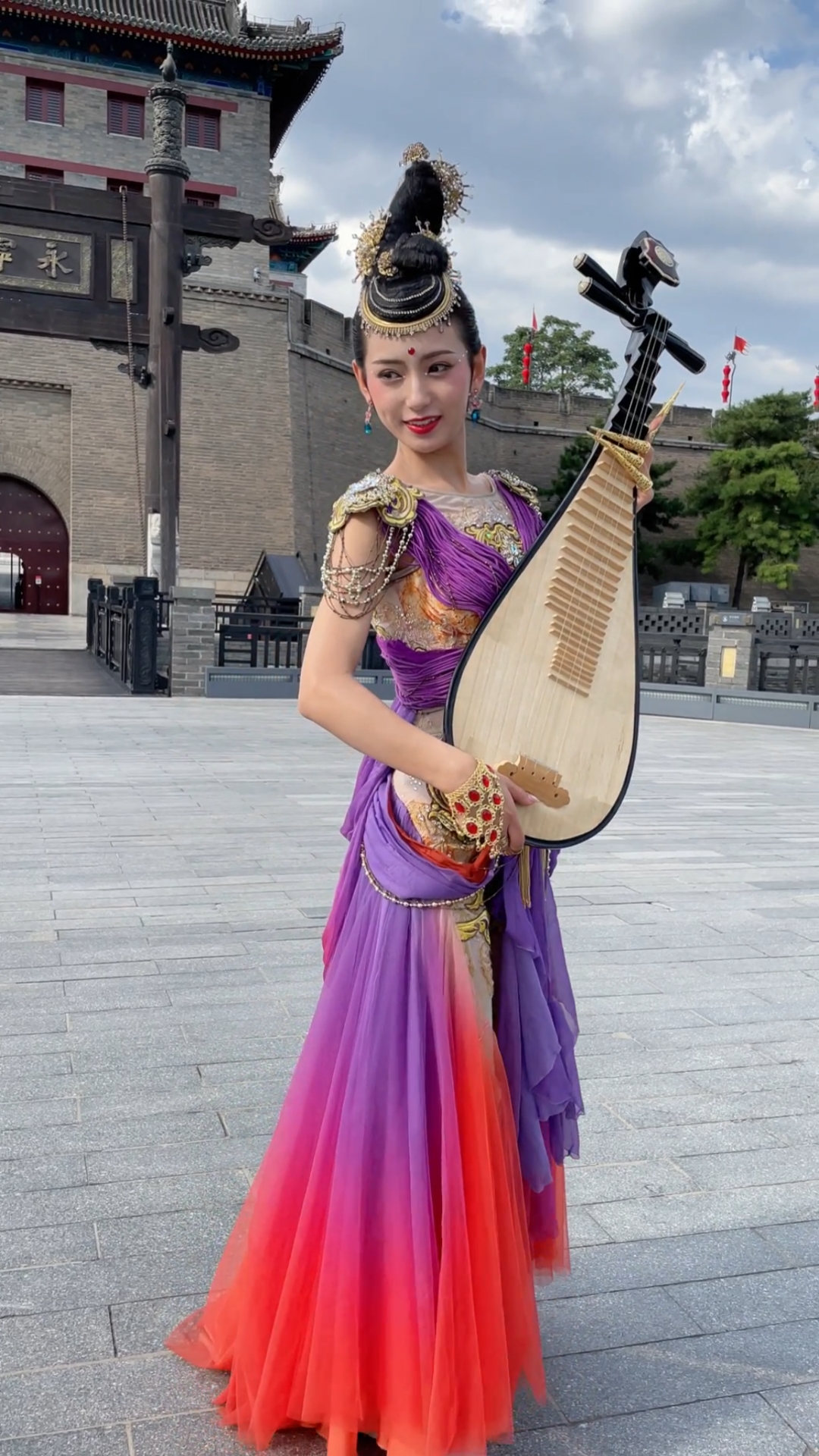 千艺仙女下凡来美丽的飞天仙子造型,美美哒