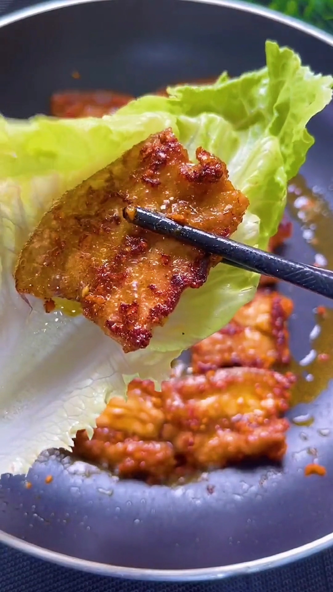 美食#五花肉不要再红烧了,烧烤卷生菜太棒了