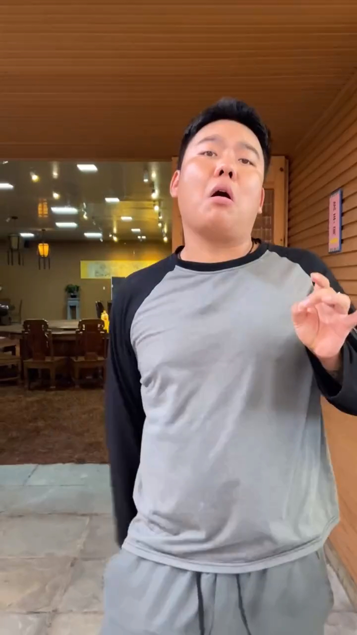 #我要上热门#哥子分分钟三五几个