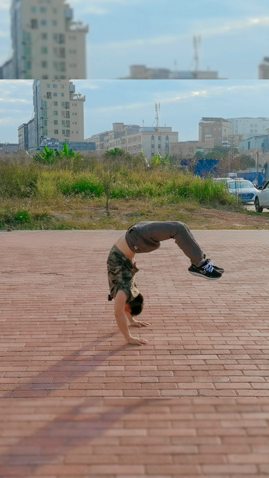 瑜伽#下腰基本功练好了,这个动作很简单.