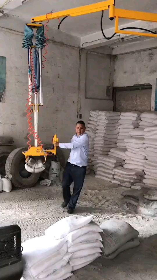 抓砖机#吊砖机#夹砖机#码砖机#抓砖神器#空心砖装车机器#上砖机#水泥