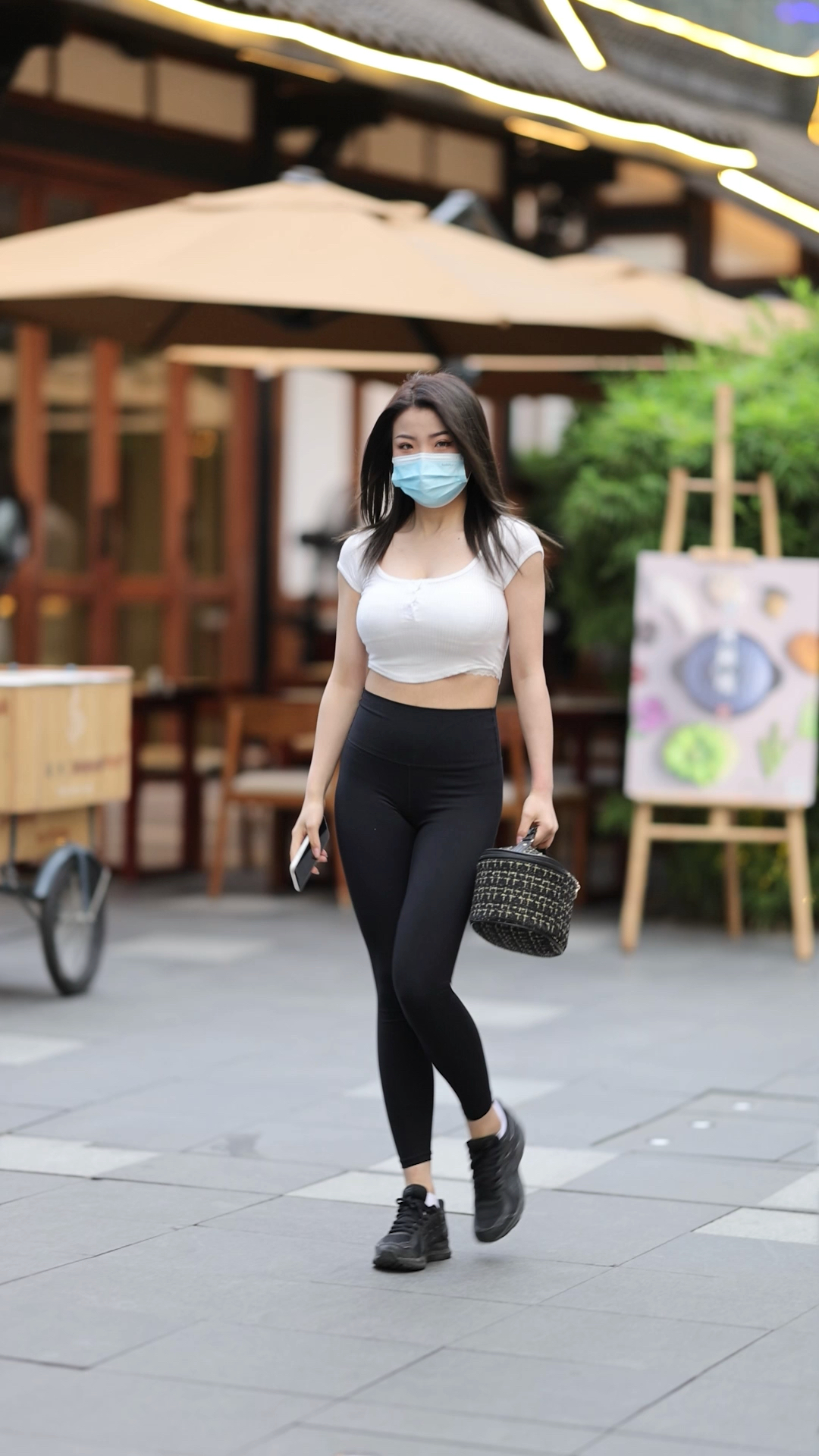 你好,夏天#这大概就是男生眼中的微胖女生吧?-度小视