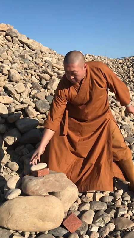 高手在民间少林功夫大力金刚掌少林硬气功方丈功夫实在高深莫测