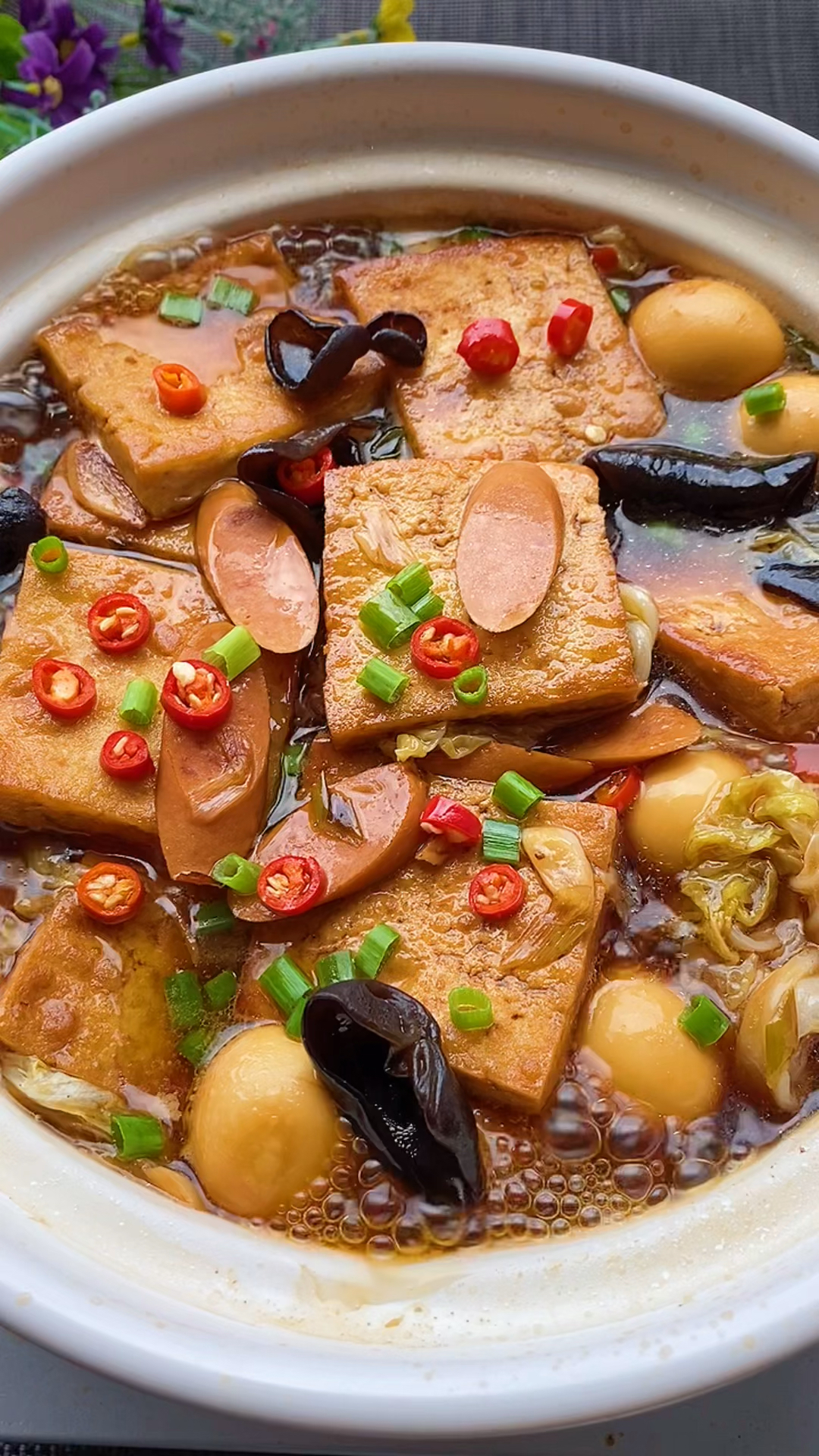 白菜豆腐煲好吃下饭,天天吃都不腻