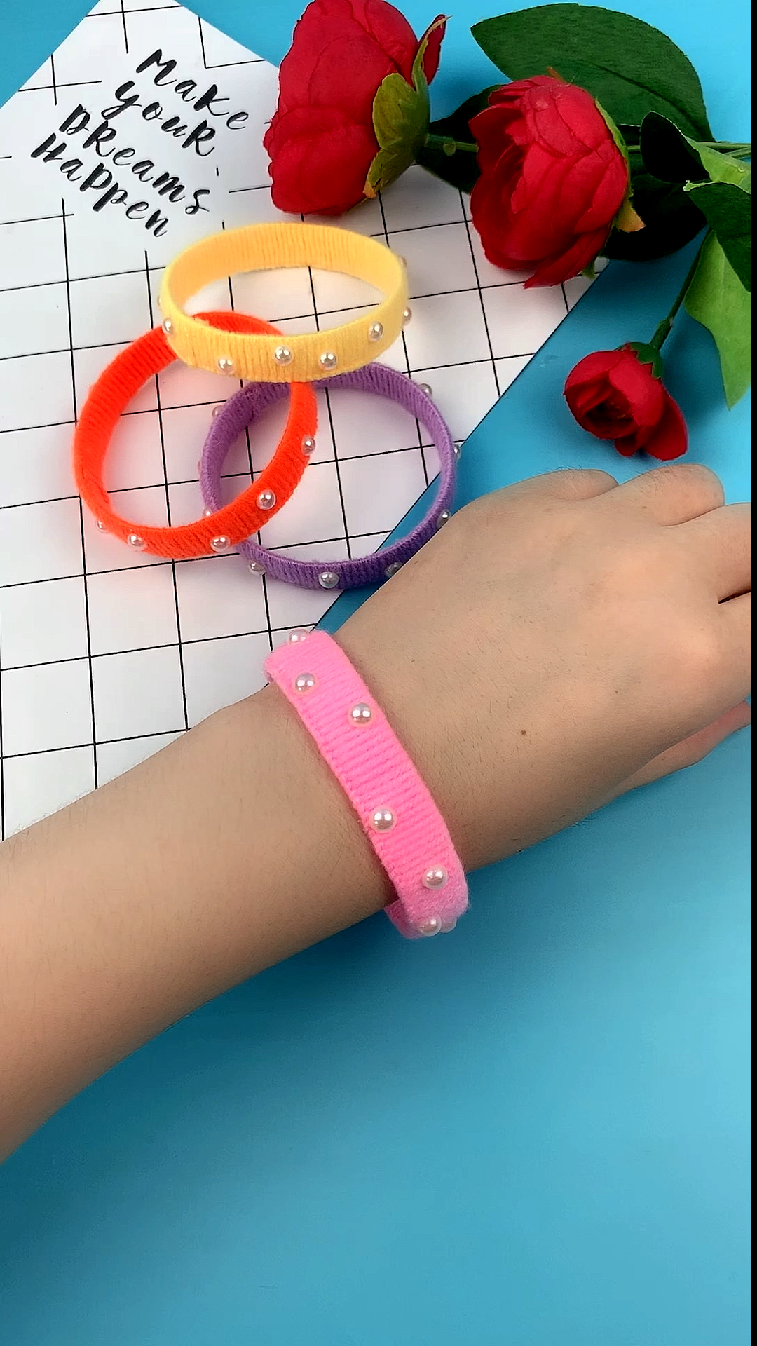 手工制作#闺蜜手环,这么简单要不要给你闺蜜也安排上?