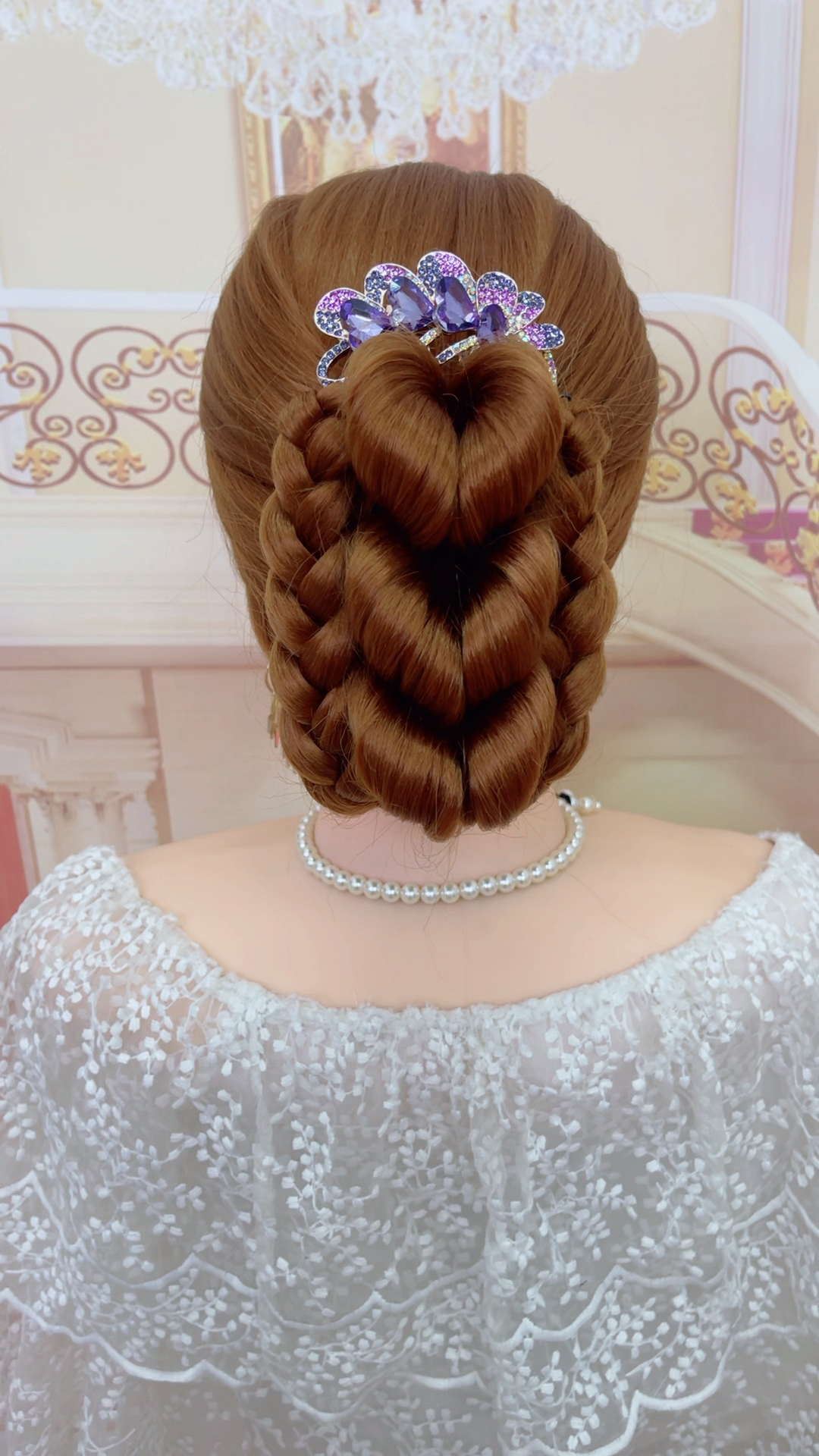 简单大方儿子结婚妈妈这样盘发