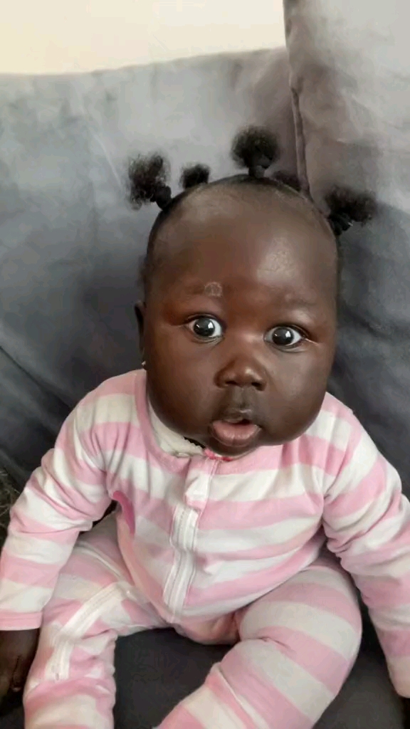 家有萌娃#大眼萌妹,萌娃,黑妹,黑人,胖嘟嘟,大眼萌!