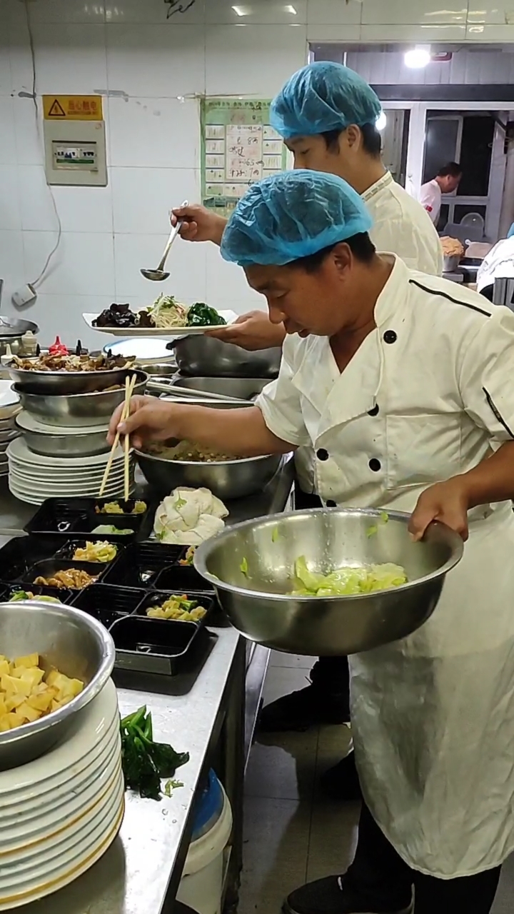 厨师分享#饭店打荷的最辛苦