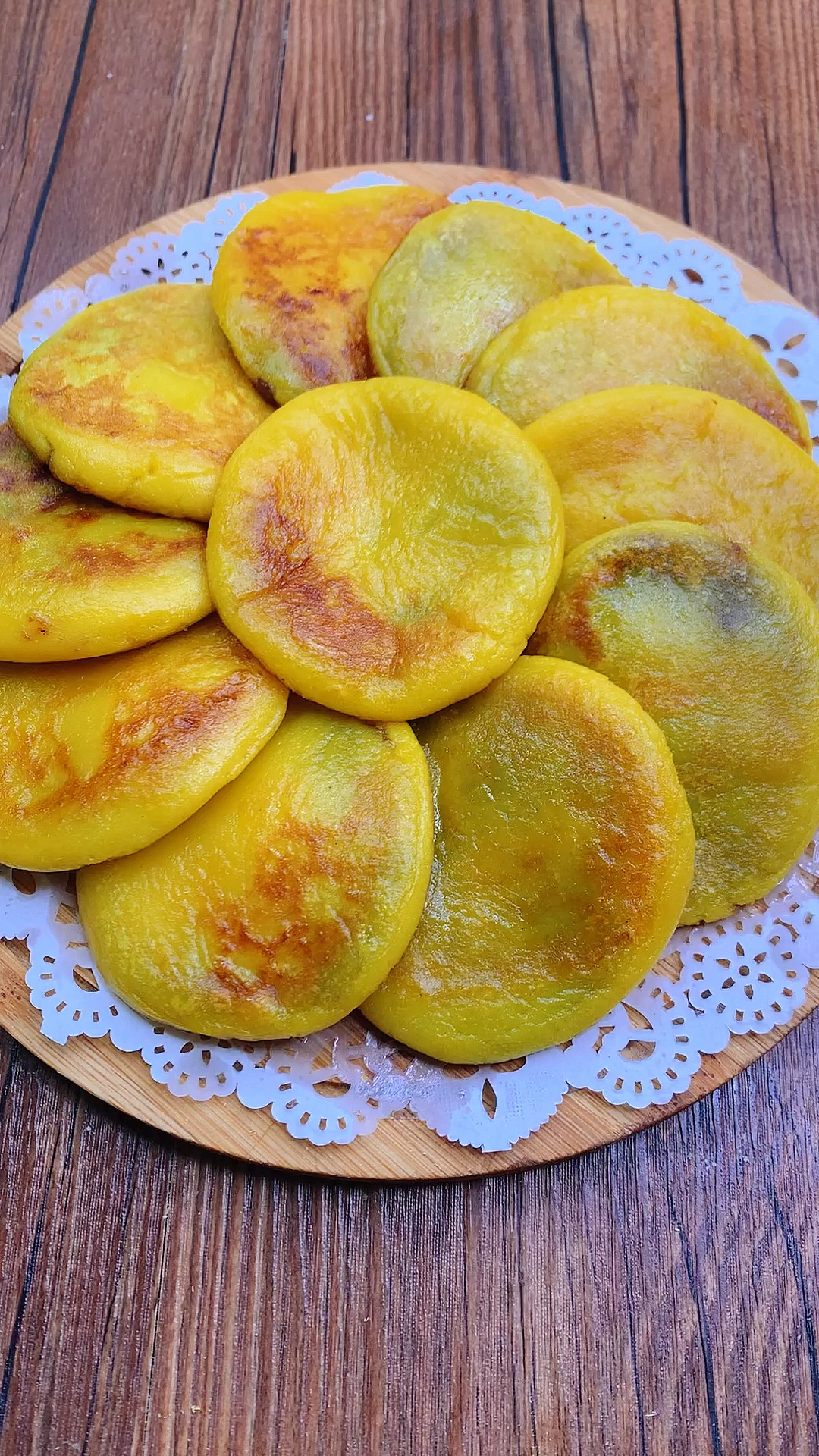 舌尖上的乡村美食#地瓜糯米饼软糯香甜超好吃97-度小视