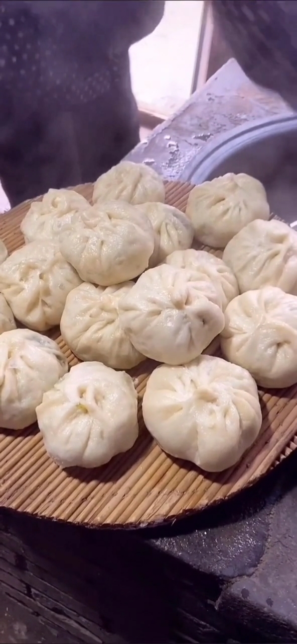 记录农村生活美食!大包子馅保你们没吃过!妈妈的味道!