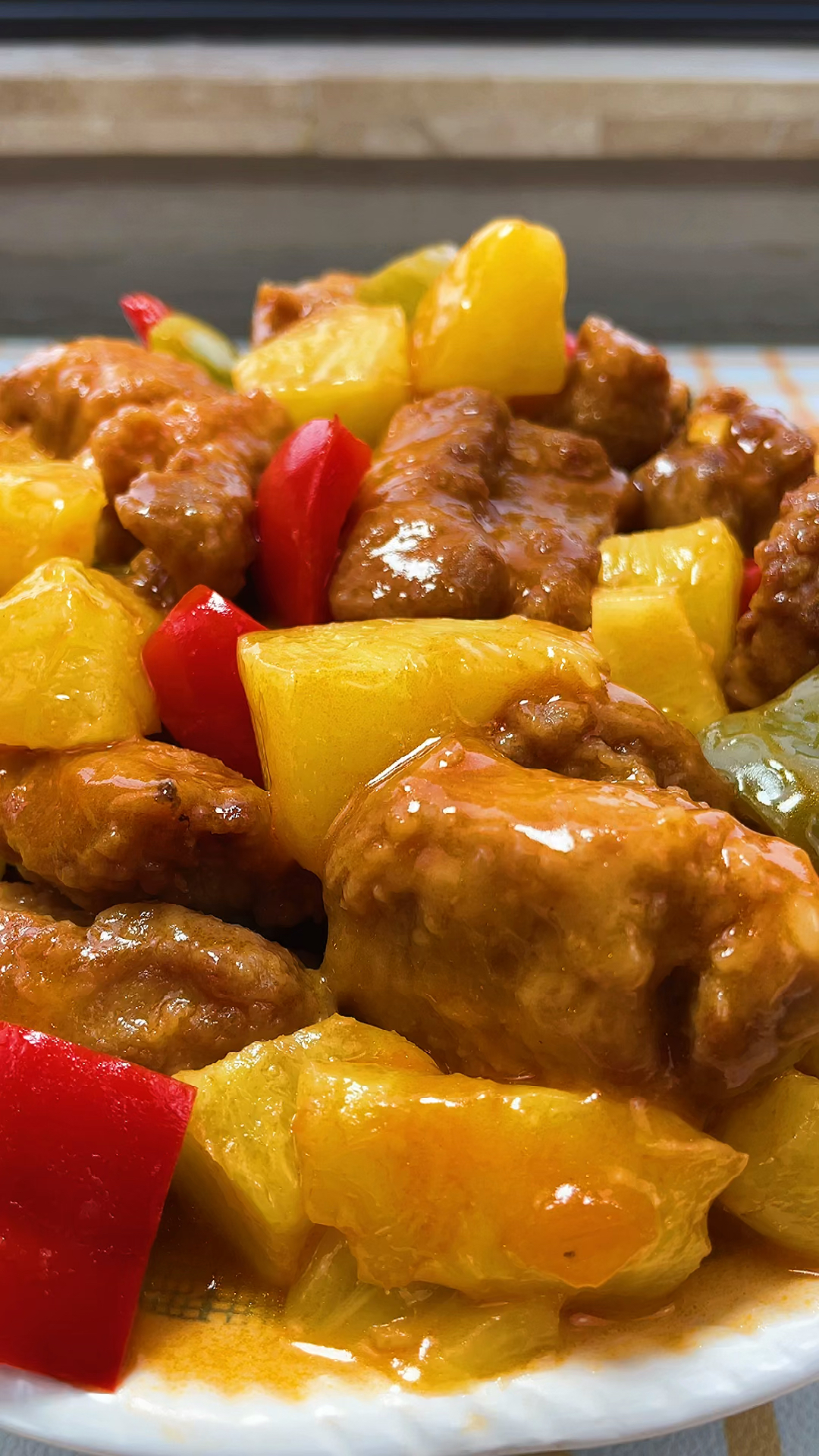 在家做个拿手菜#排骨别再红烧了,加上菠萝才是最好吃的做法,米饭又要