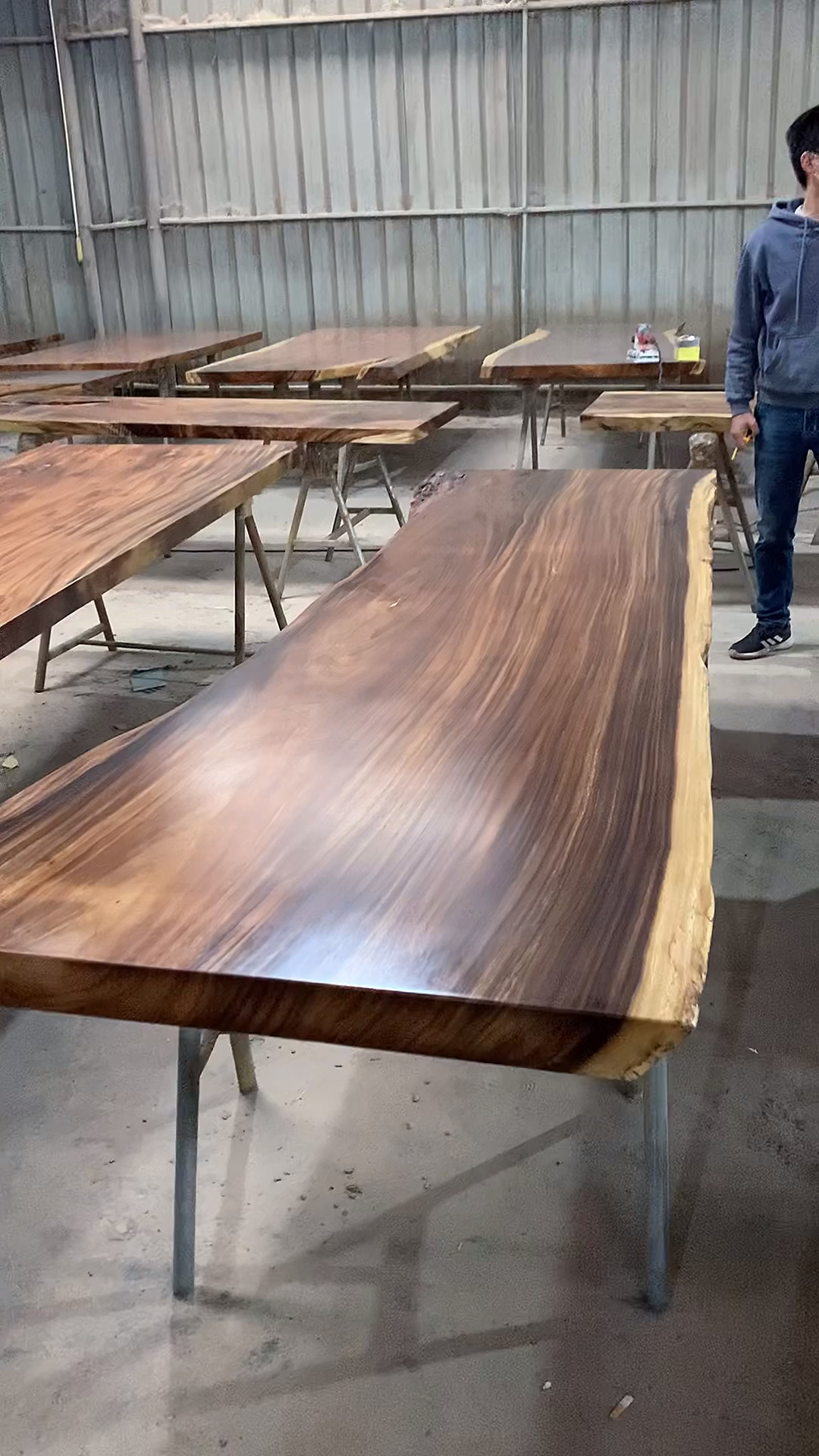 实木大板胡桃木大板桌独板来啦