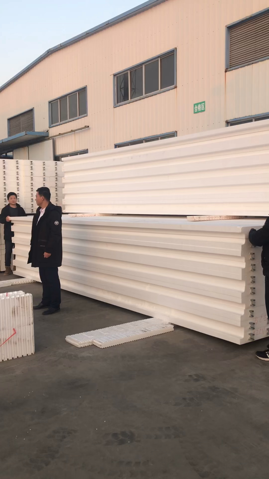 海容顶板保温模块,这样房顶保温效果太好了